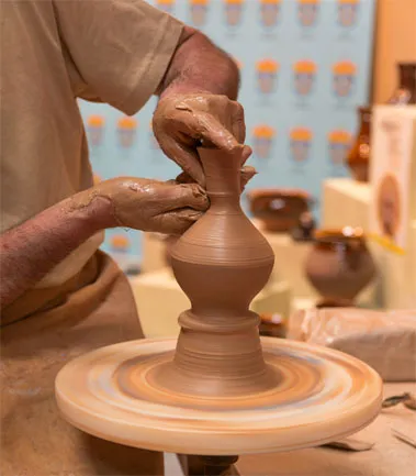 Clay pottery making class in Chennai