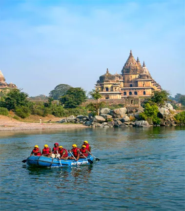 Rafting Adventure on River Betwa, Orchha